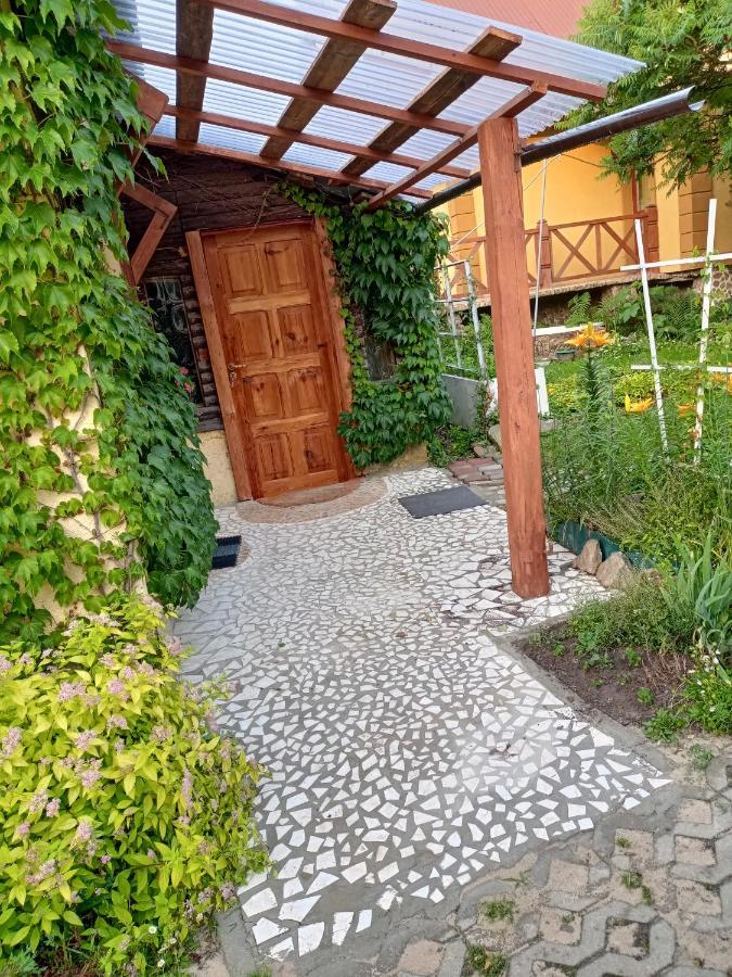 Agroturystyka "Pod Bluszczem" Krasnobród Dış mekan fotoğraf