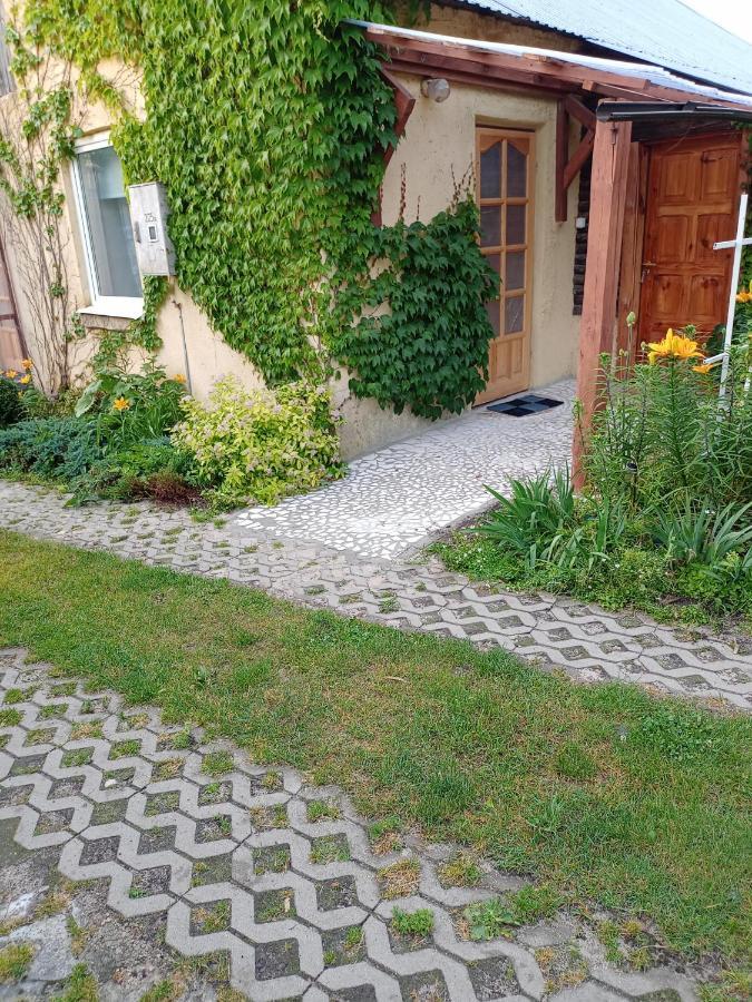 Agroturystyka "Pod Bluszczem" Krasnobród Dış mekan fotoğraf